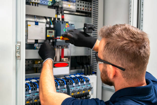 Best Circuit Breaker Repair  in Redway, CA